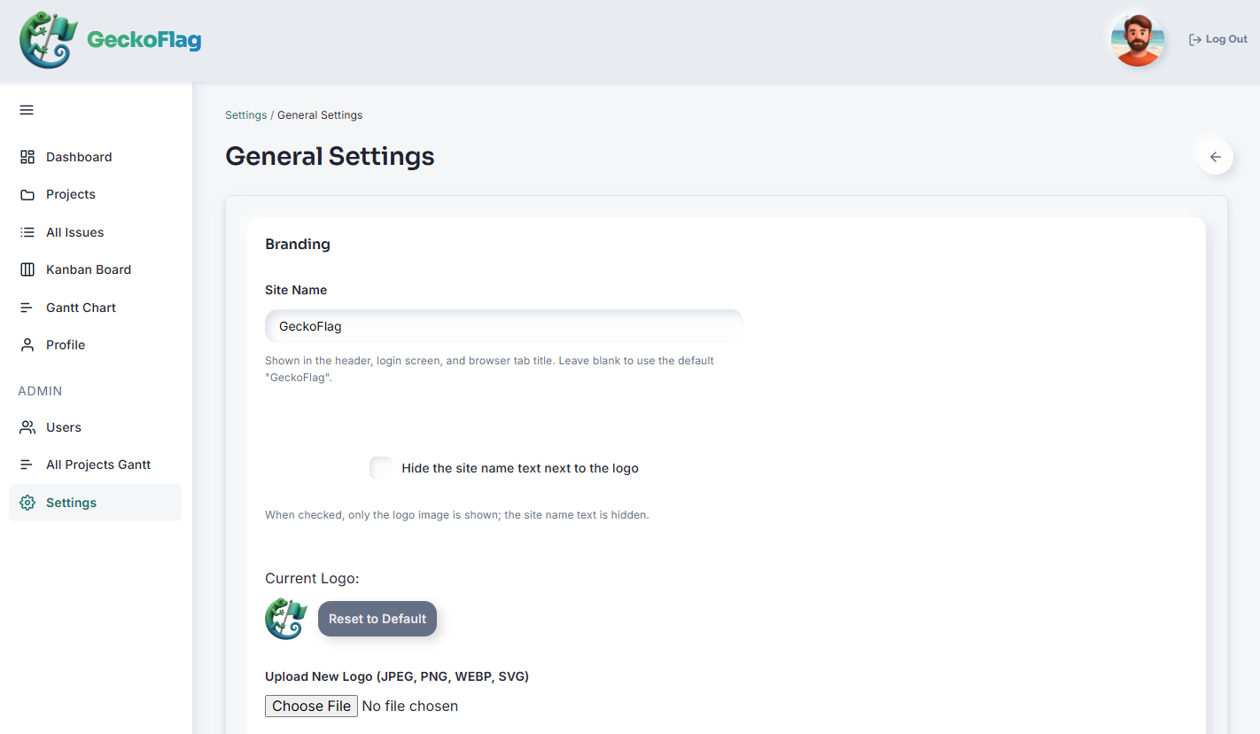 Pagina General Settings che mostra i campi di branding: nome del sito, logo e opzione per nascondere il nome del sito